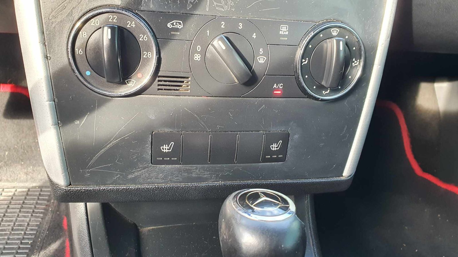 Mercedes-Benz A150 Automatic 2008 - 18